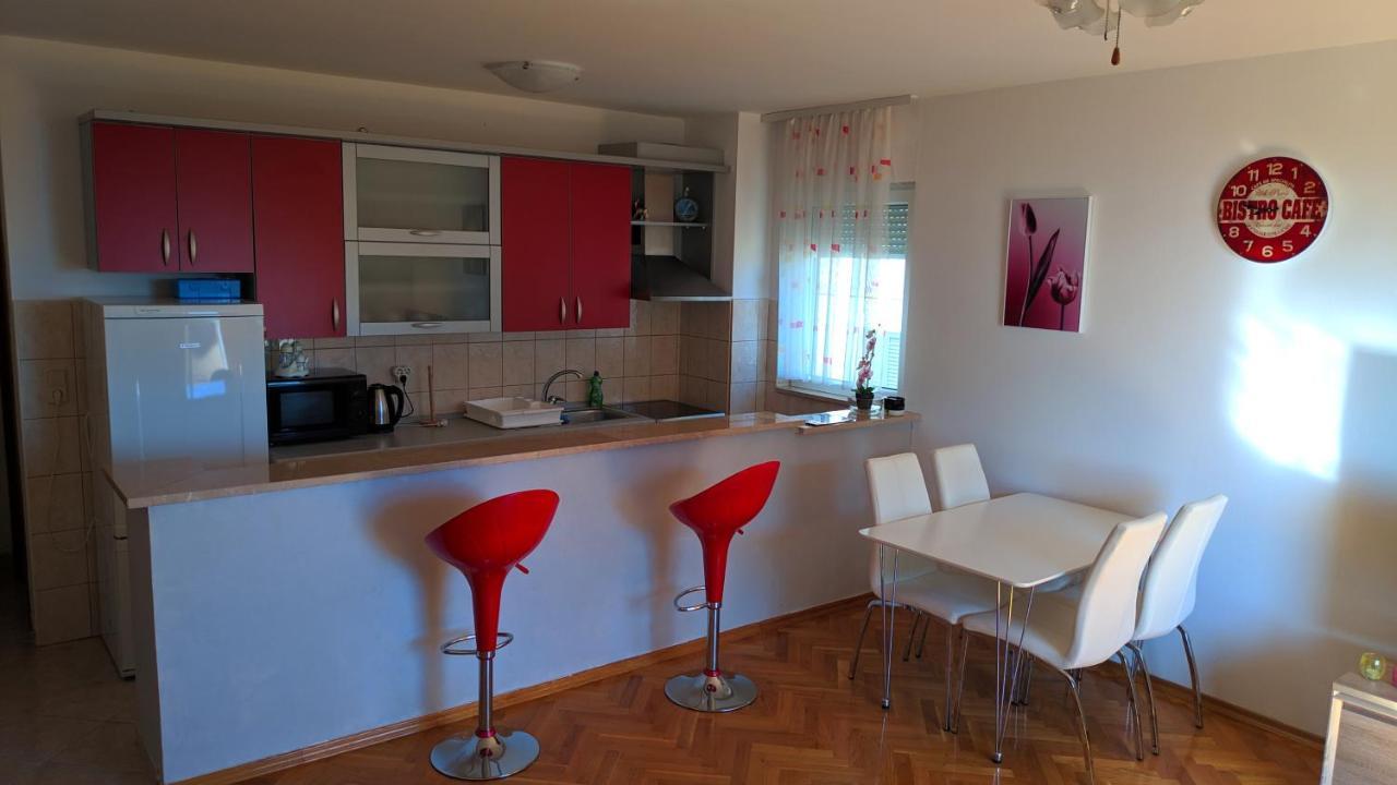 Apartman Baška Voda Zewnętrze zdjęcie