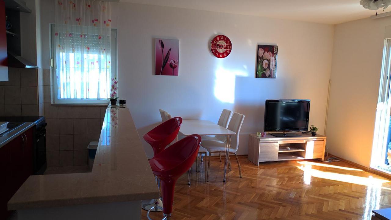 Apartman Baška Voda Zewnętrze zdjęcie
